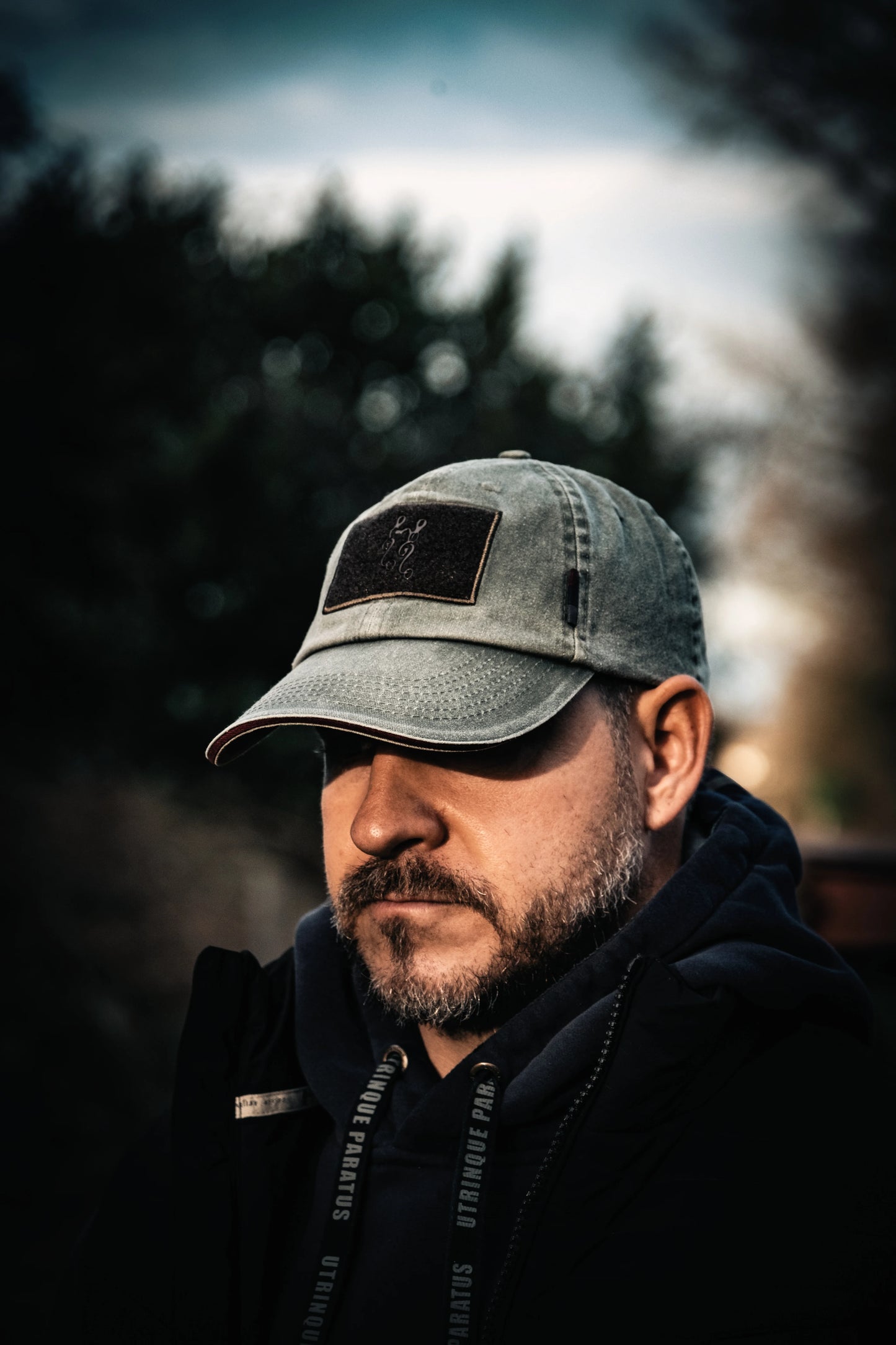 La casquette délavée originale « Every Man an Emperor »