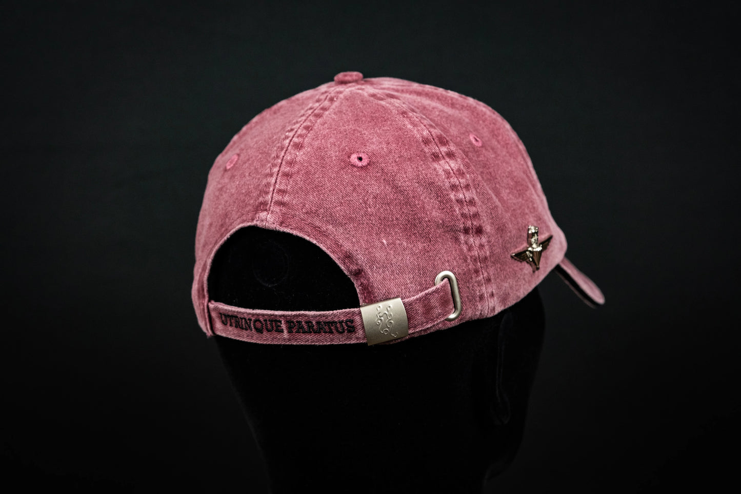 La casquette délavée originale « Every Man an Emperor »